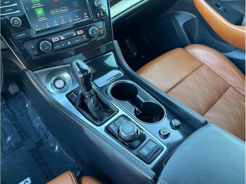 2020 Nissan Maxima Platinum