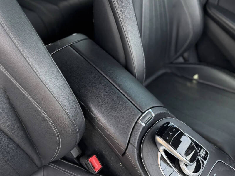 2019 Mercedes-Benz E-Class E 300
