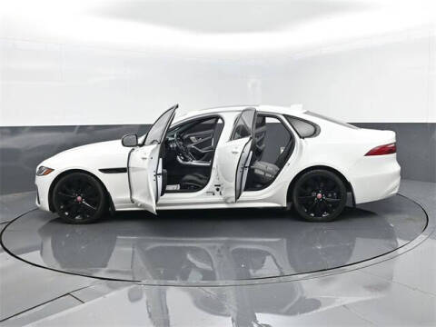 2022 Jaguar XF P300 R-Dynamic SE