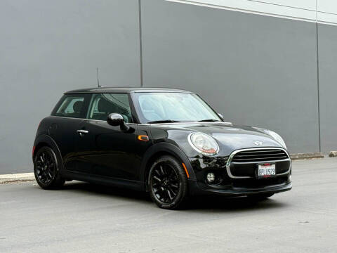 2016 MINI Hardtop 2 Door Cooper