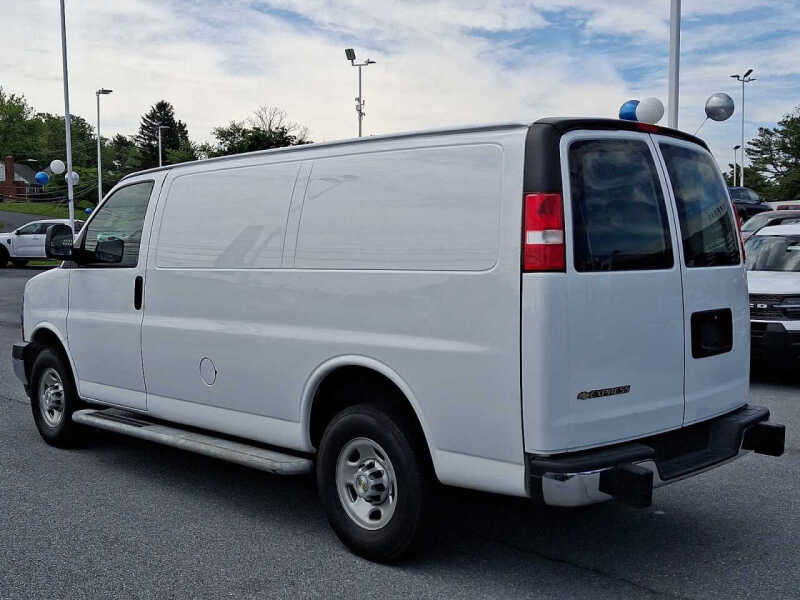 2024 Chevrolet Express 2500