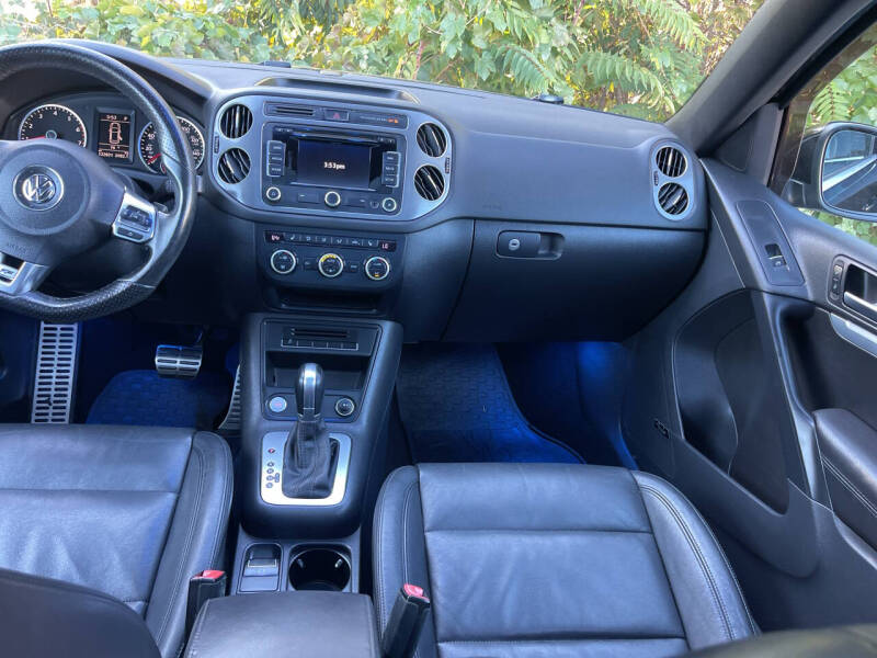 2015 Volkswagen Tiguan R-Line