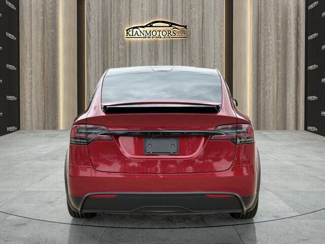 2023 Tesla Model X Standard Range