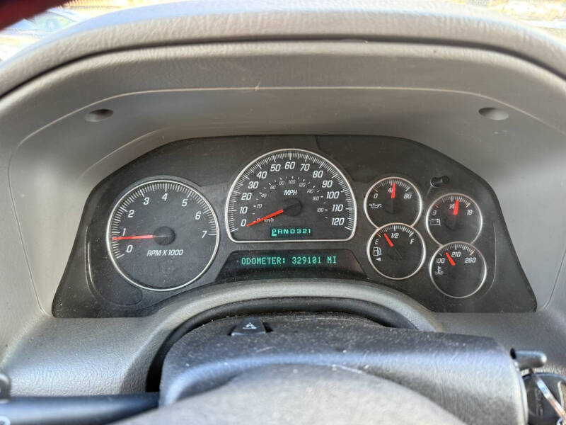 2004 GMC Envoy XL SLT
