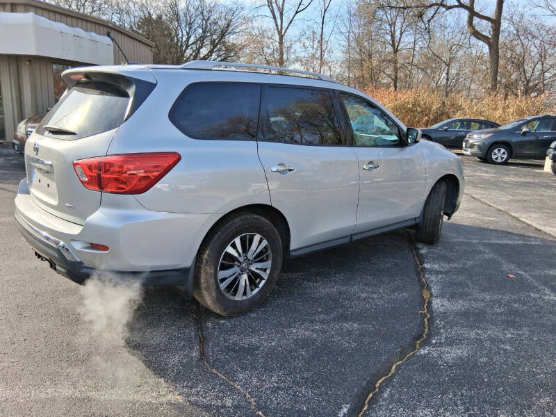 2017 Nissan Pathfinder S