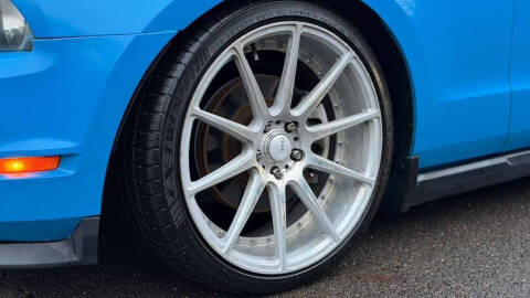 2012 Ford Mustang V6 Premium