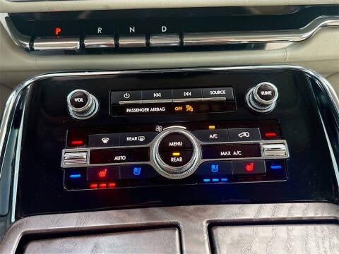 2018 Lincoln Navigator L Select