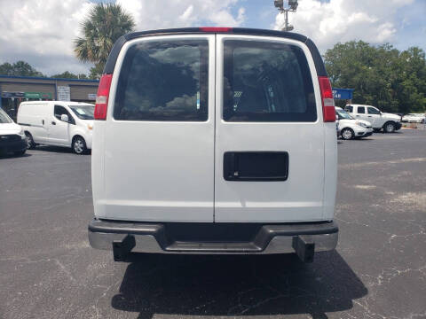 2020 Chevrolet Express 2500