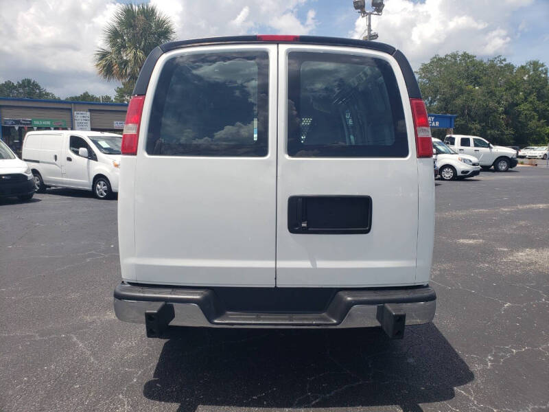 2020 Chevrolet Express 2500