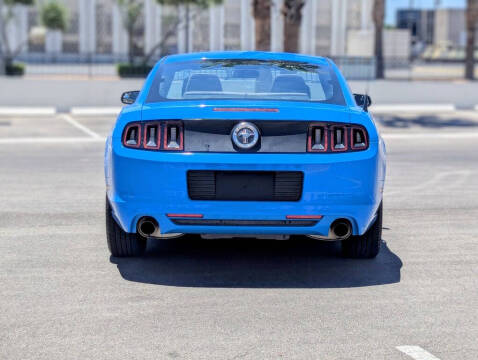 2013 Ford Mustang V6