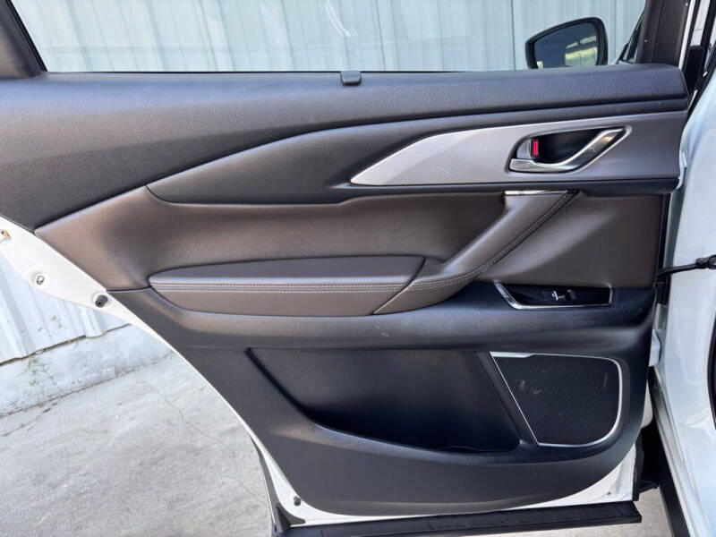 2022 Mazda CX-9 Signature