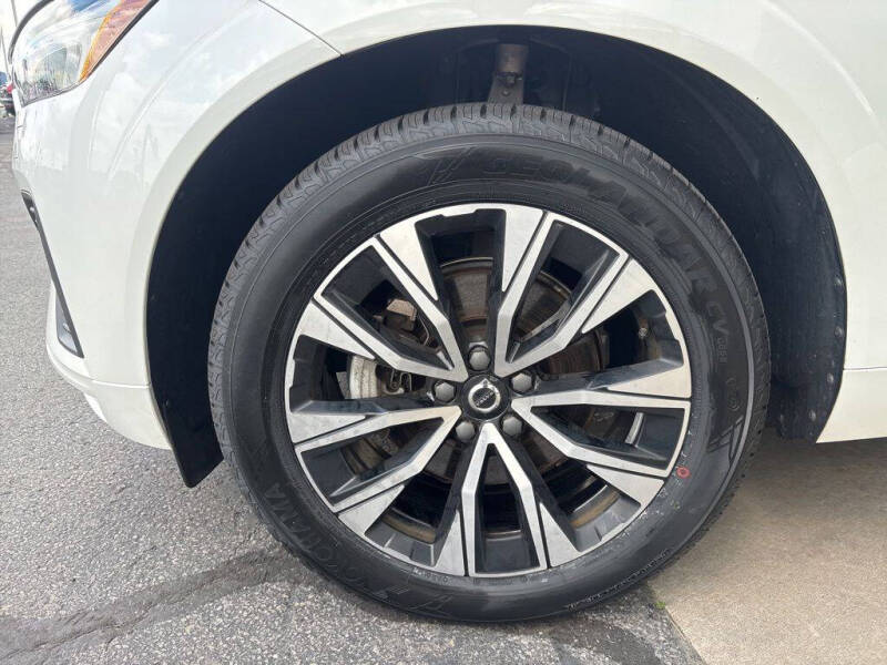 2023 Volvo XC60 B5 Core