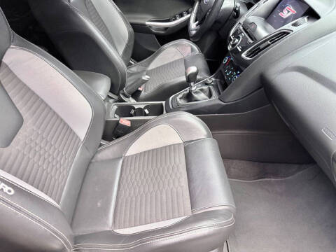 2018 Ford Focus ST