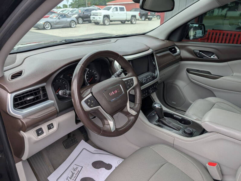 2017 GMC Acadia SLT-1
