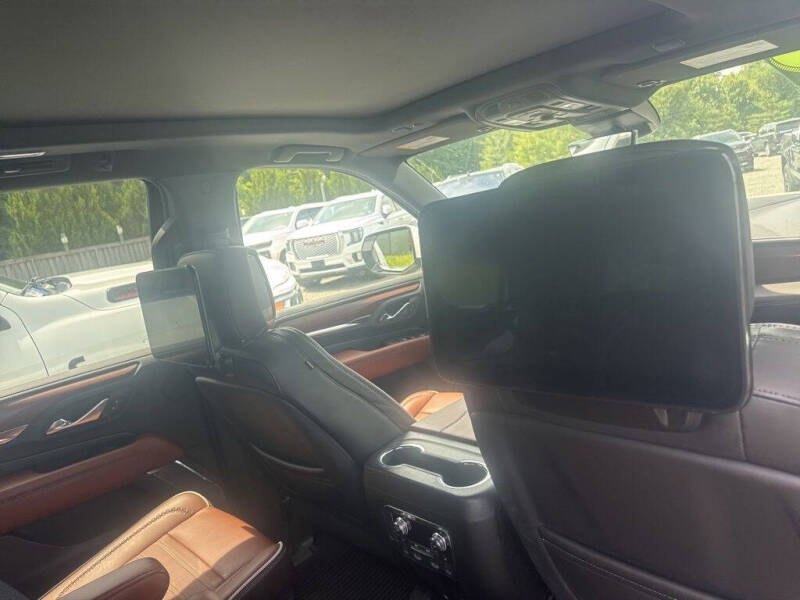 2023 GMC Yukon Denali Ultimate