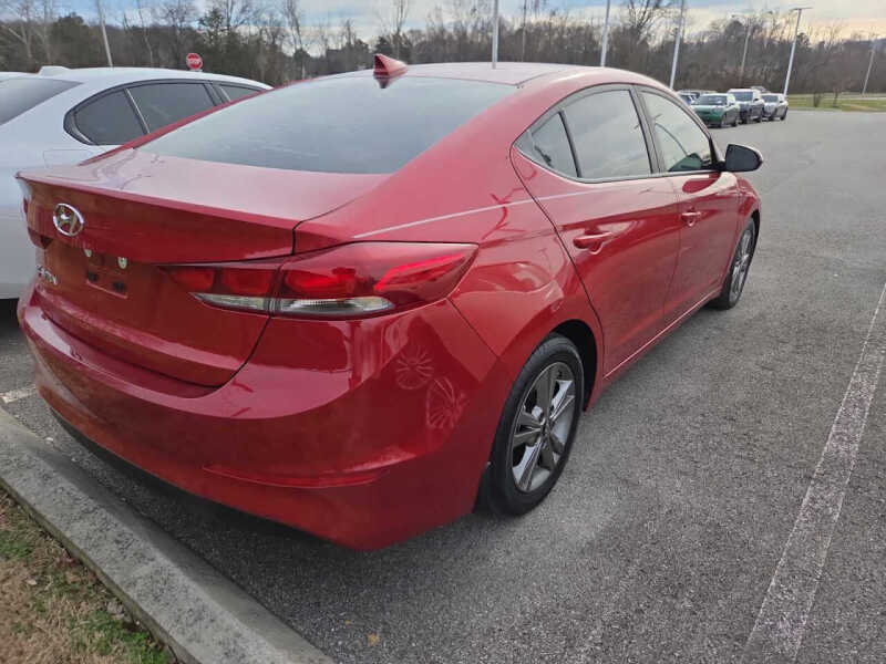 2018 Hyundai Elantra