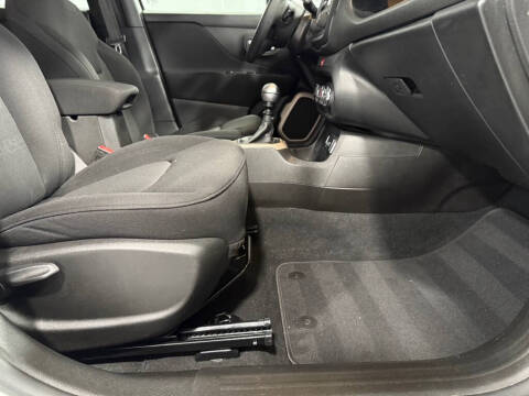 2016 Jeep Renegade Sport