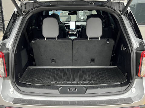 2023 Ford Explorer ST