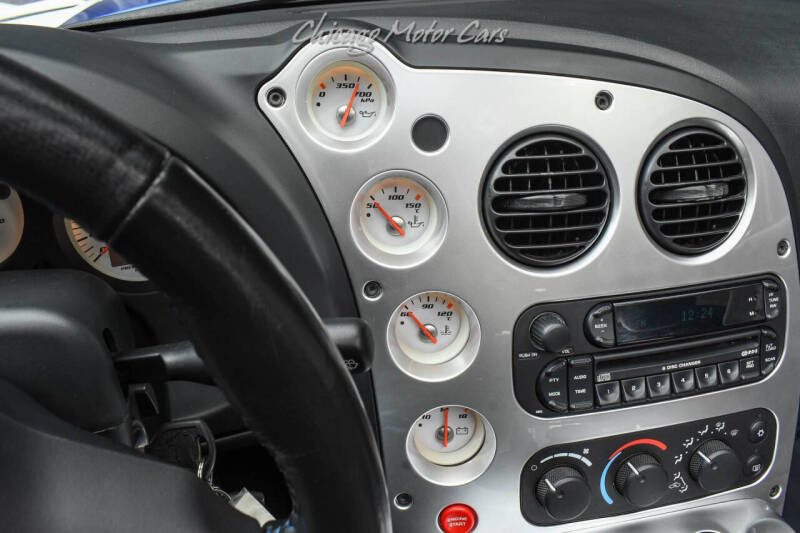 2005 Dodge Viper SRT-10