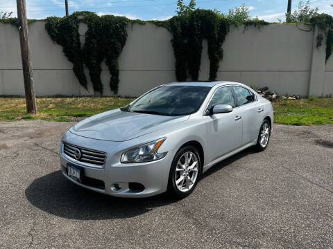 2012 Nissan Maxima for sale at Metro Motor Sales in Minneapolis MN