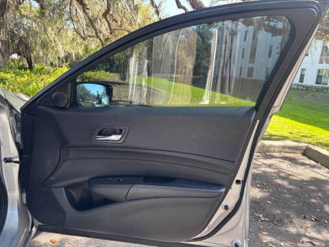 2013 Acura ILX 2.0L w/Tech