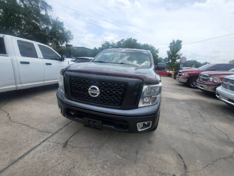 2017 Nissan Titan S