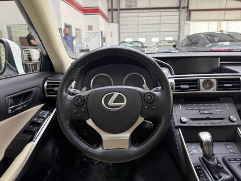 2015 Lexus IS 250