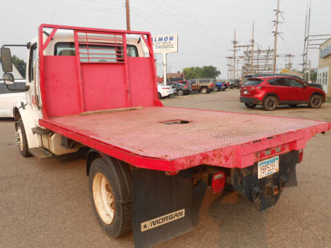2007 Freightliner M2 106