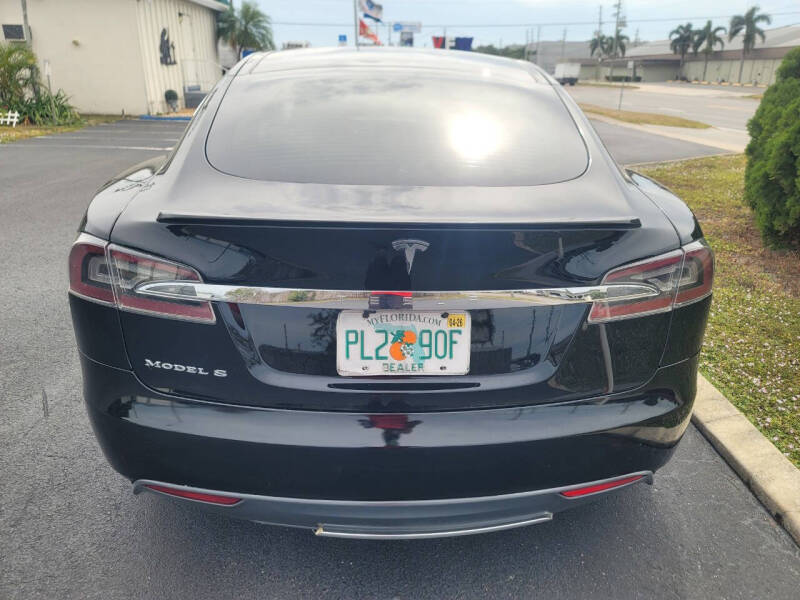 2013 Tesla Model S