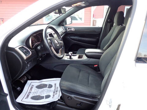 2015 Jeep Grand Cherokee Laredo