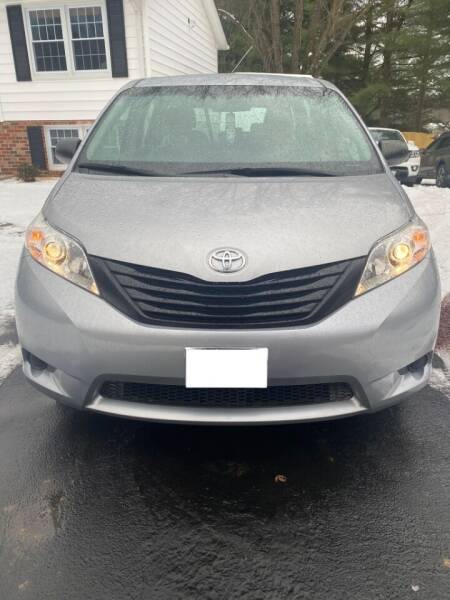 2015 Toyota Sienna for sale at Car Port Auto Sales, INC in Laurel MD