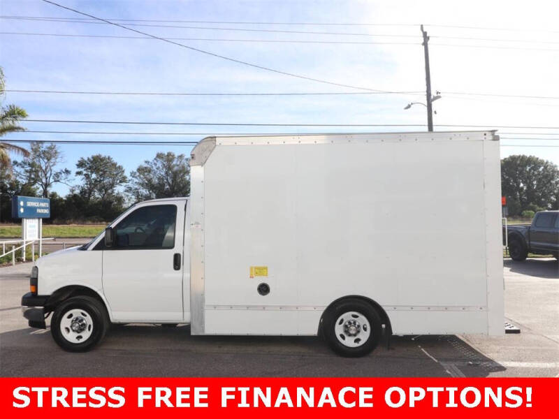 2022 GMC Savana 3500