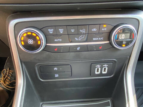 2022 Ford EcoSport SES