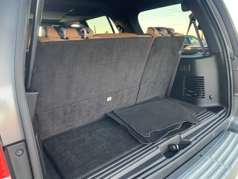 2011 Lincoln Navigator