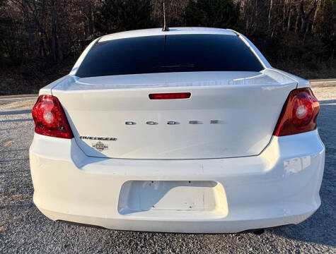 2013 Dodge Avenger SE