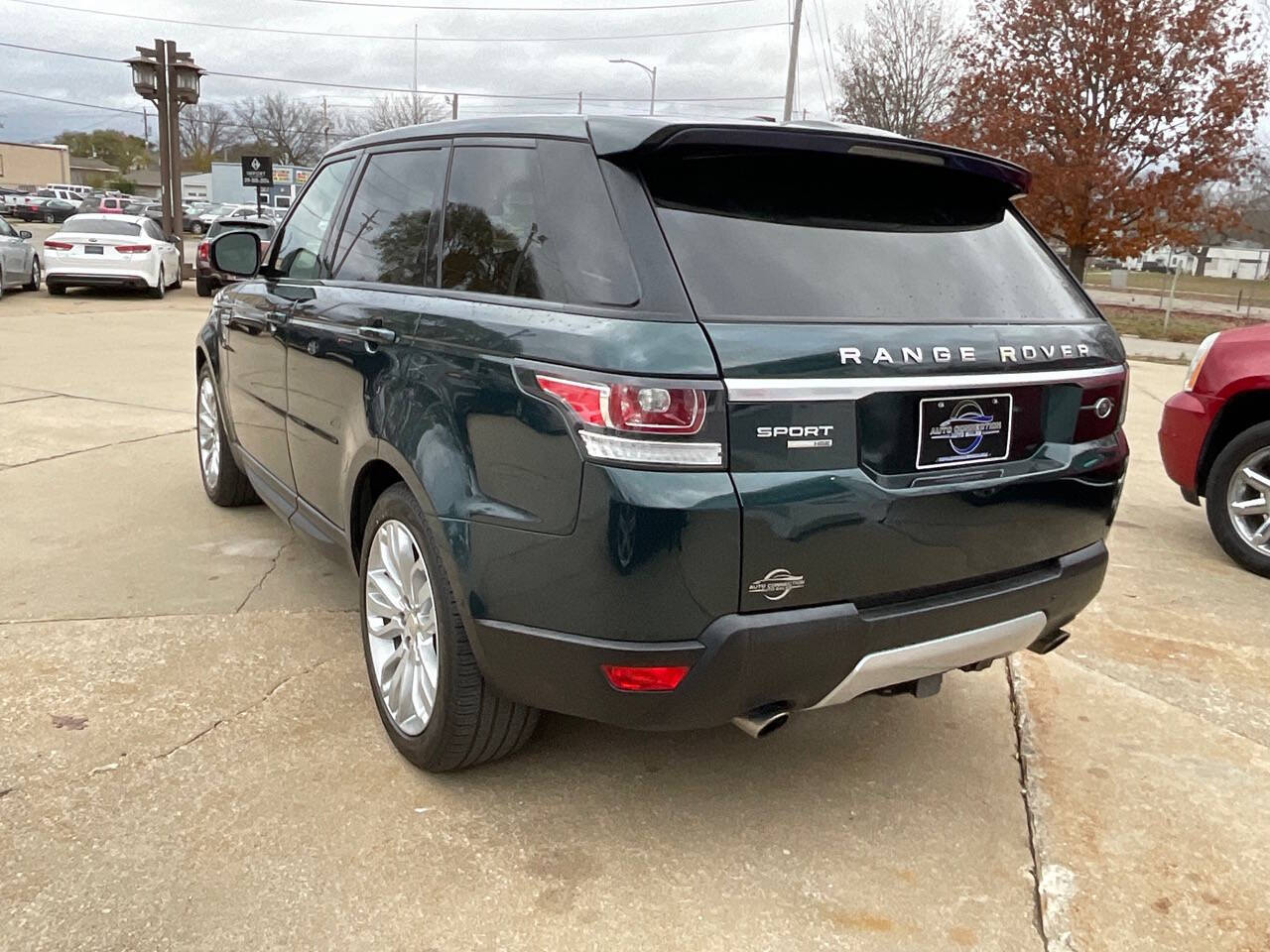 2015 Land Rover Range Rover Sport for sale at Auto Connection in Waterloo, IA