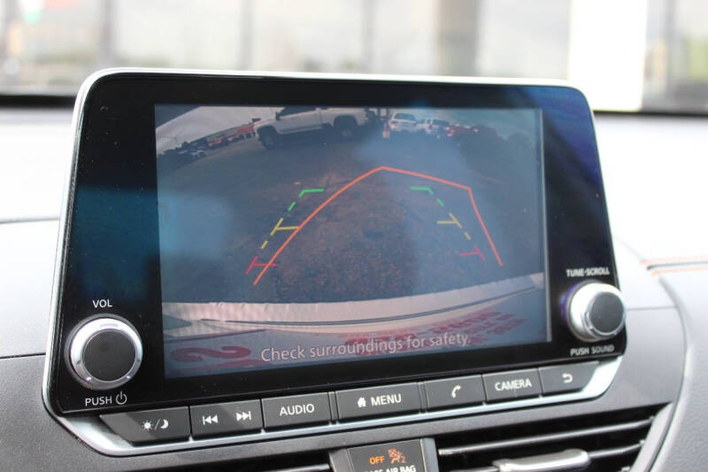 2020 Nissan Altima 2.5 SR