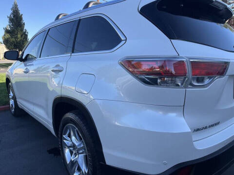 2016 Toyota Highlander Limited