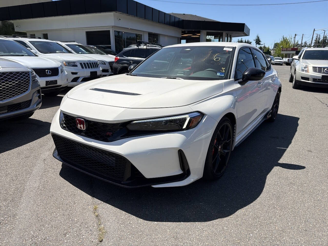 Championship White 2024 Honda Civic Type R FWD Hatchback Front-Wheel Drive 6-Speed Manual