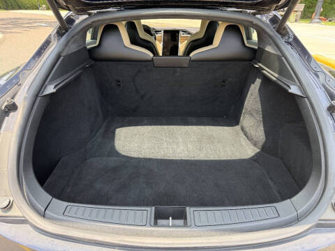 2015 Tesla Model S P85D