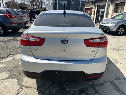 2013 Kia Rio LX