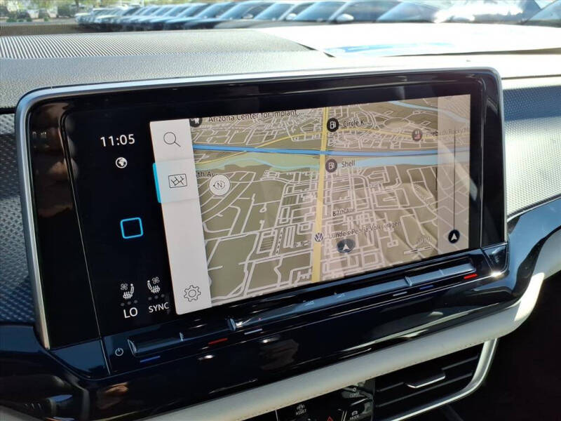 2026 Volkswagen Atlas Cross Sport SEL Premium R-Line 4Motion