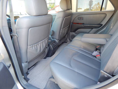 2000 Lexus RX 300