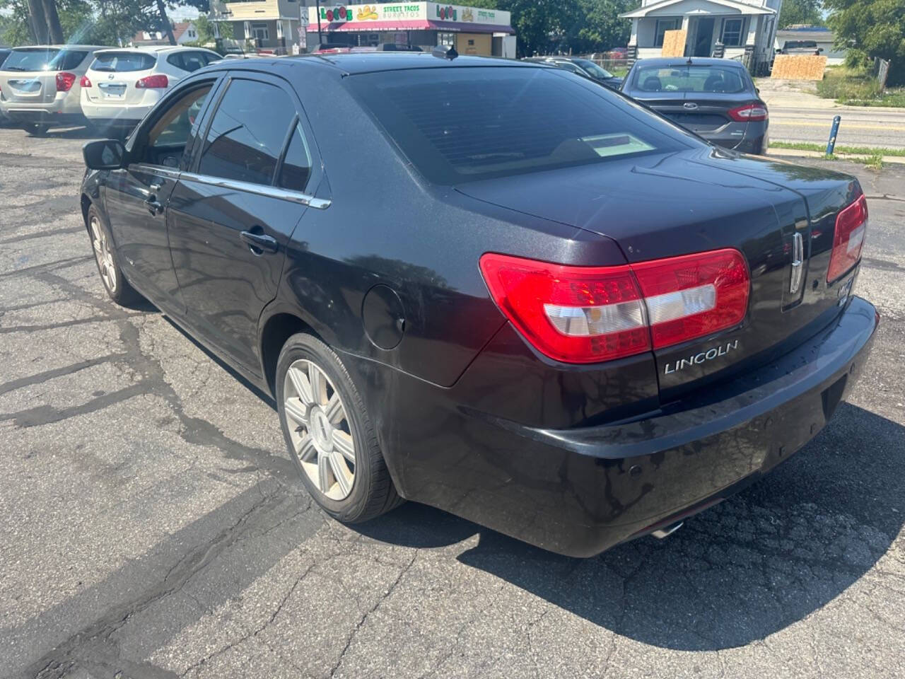 2009 Lincoln MKZ for sale at Good Guyz Auto in Cleveland, OH