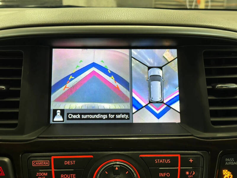 2013 Nissan Pathfinder Platinum