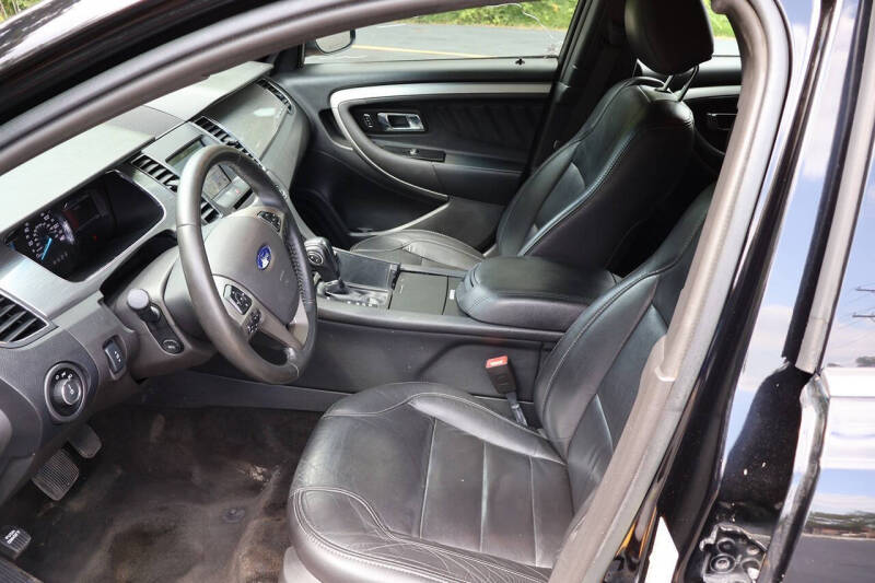 2016 Ford Taurus SEL