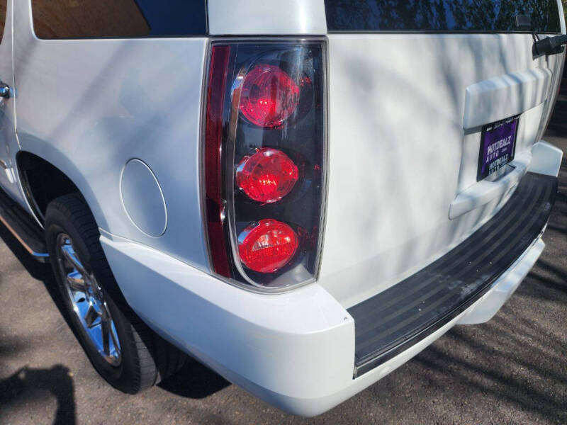 2011 GMC Yukon Denali