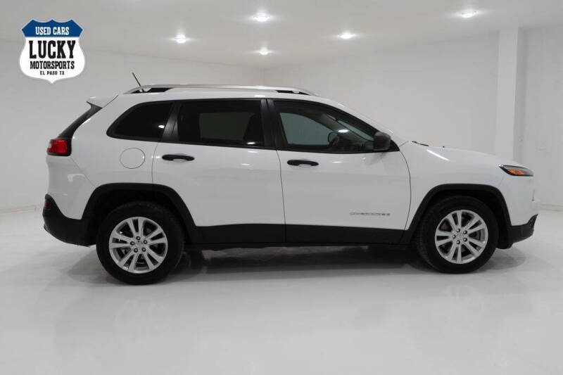 2015 Jeep Cherokee Sport