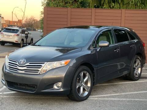 2010 Toyota Venza for sale at KG MOTORS in West Newton MA