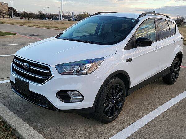 2017 Ford Escape for sale at Crown Autos in Corinth TX